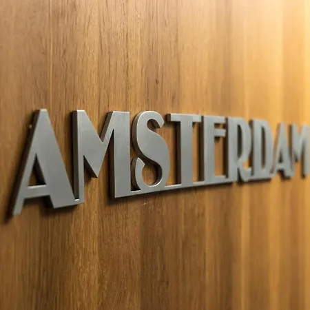 Tour Apartahotel