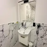 Tour 3* بوزنان