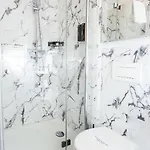 Tour 3* بوزنان