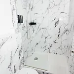 Tour شقة فندقية بوزنان