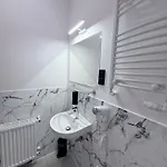 Tour 3* بوزنان