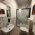 Tour شقة فندقية