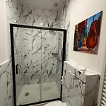 Tour شقة فندقية