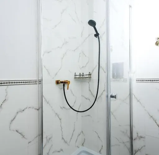 Tour شقة فندقية